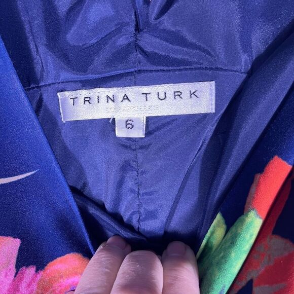 Trina Turk Floral Clemente Water Lily Twist Back Sheath Dress Multicolor Size 6 - Picture 6 of 12